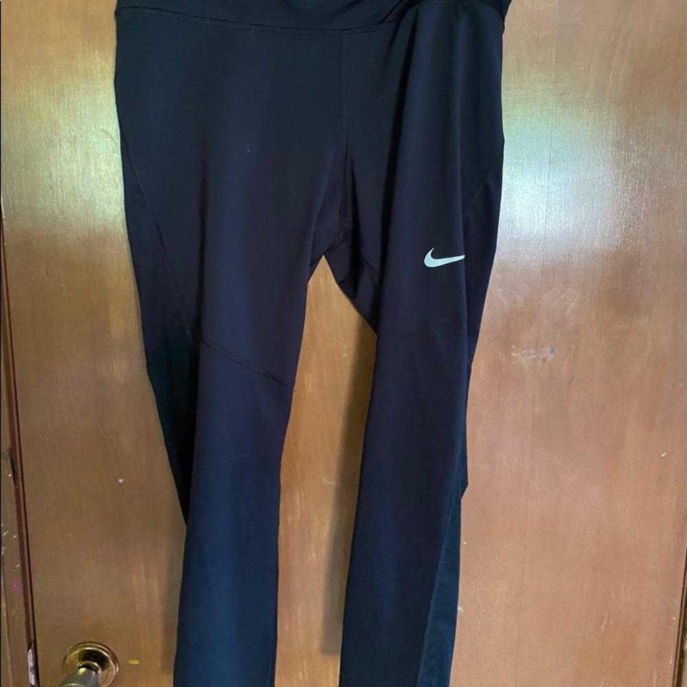 Nike leggings
